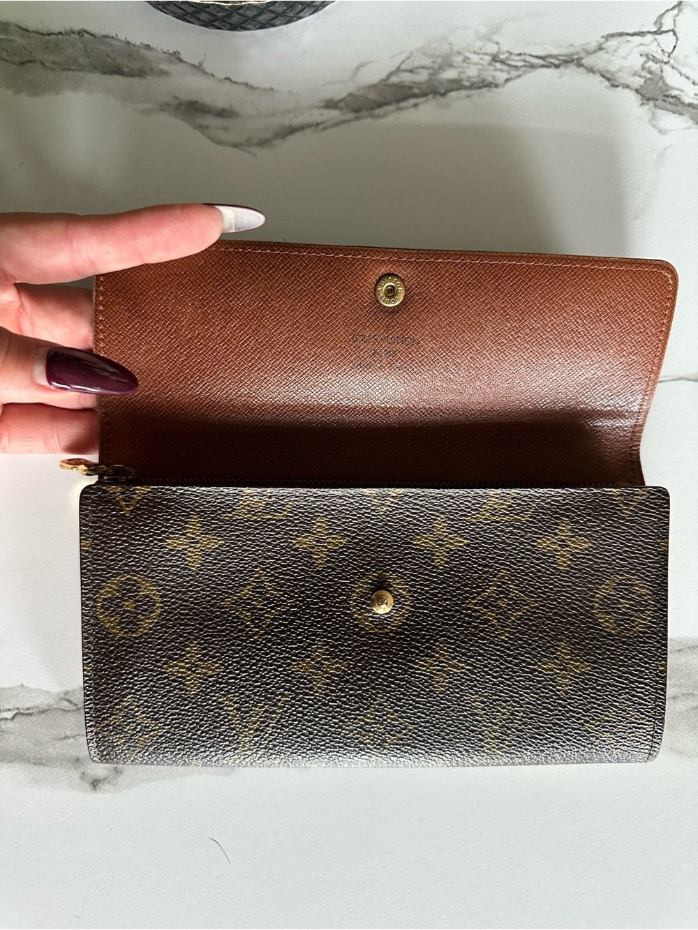 Louis Vuitton Monogram Continental Wallet - Authentic - Picture 3 of 11